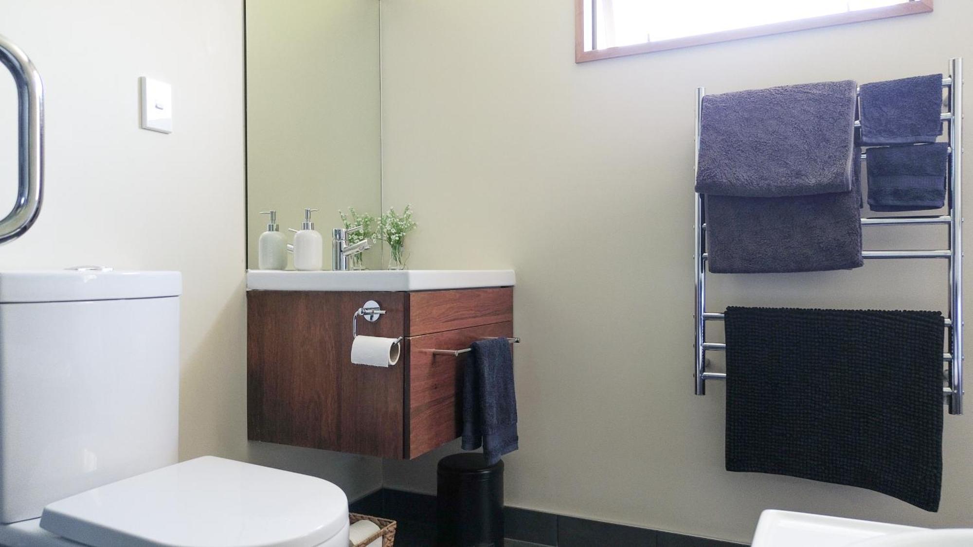 Large, Comfy, Stylish Apartment 해브록노스 외부 사진