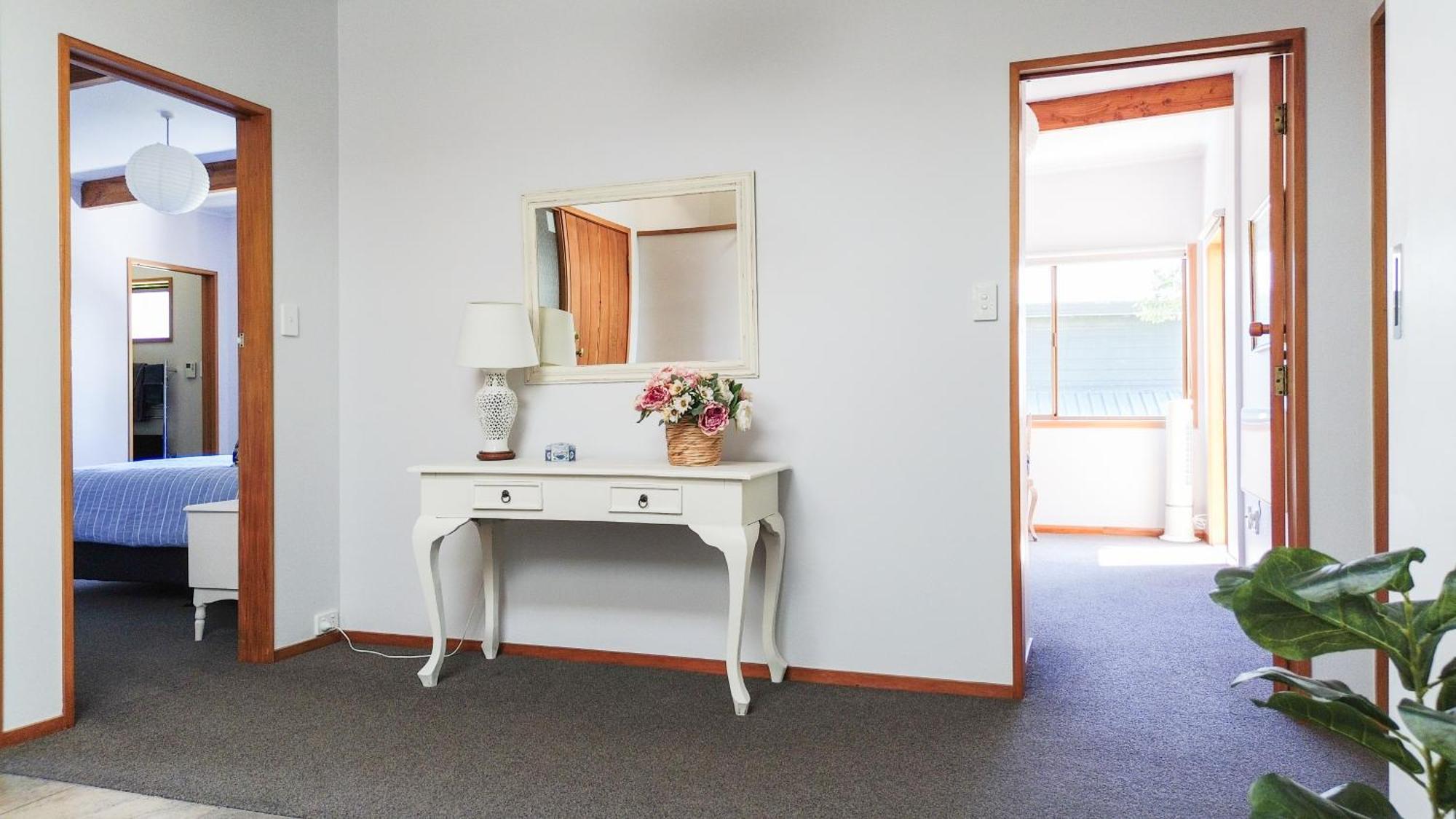 Large, Comfy, Stylish Apartment 해브록노스 외부 사진